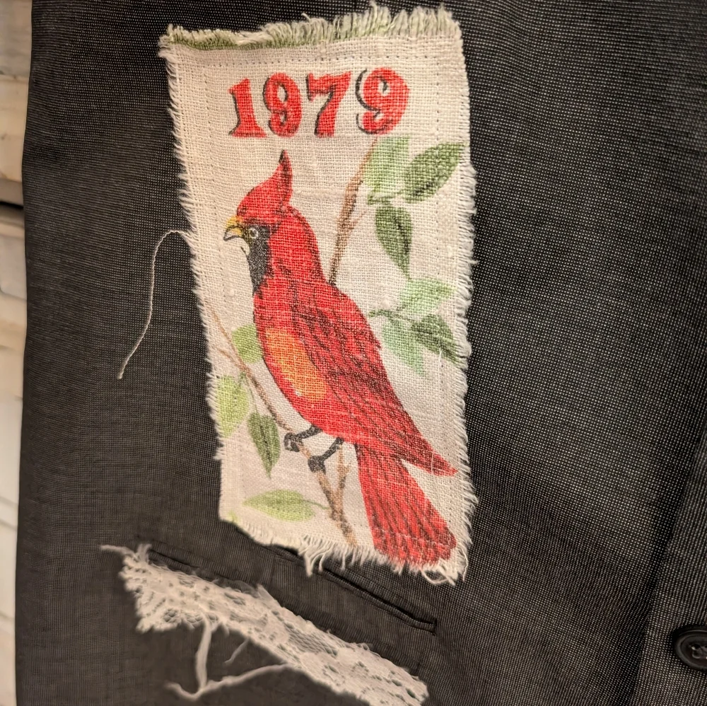 Upcycled Vest w floral embroidery piece, vintage lace, Boho Hippie HANDMADE ITEM - Picture 3 of 5